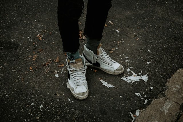 L’évolution des sneakers féminines depuis les années 80
