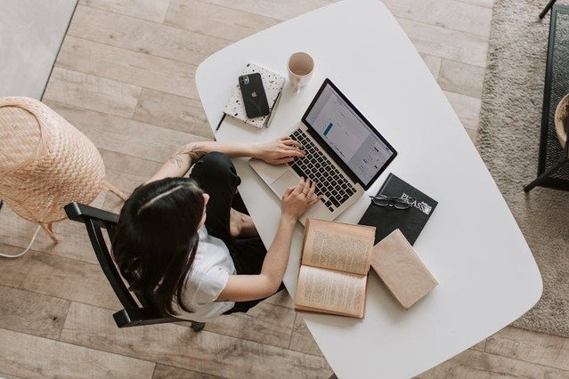 Comment aménager un bureau chez soi pour plus de productivité ?