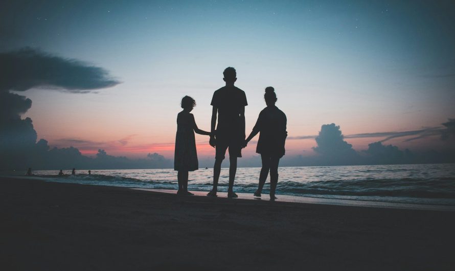Renforcer les liens familiaux à travers des phrases sur la famille : inspiration au quotidien